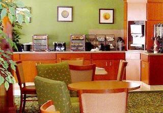 Fairfield & By Marriott Reno Hotel 3*